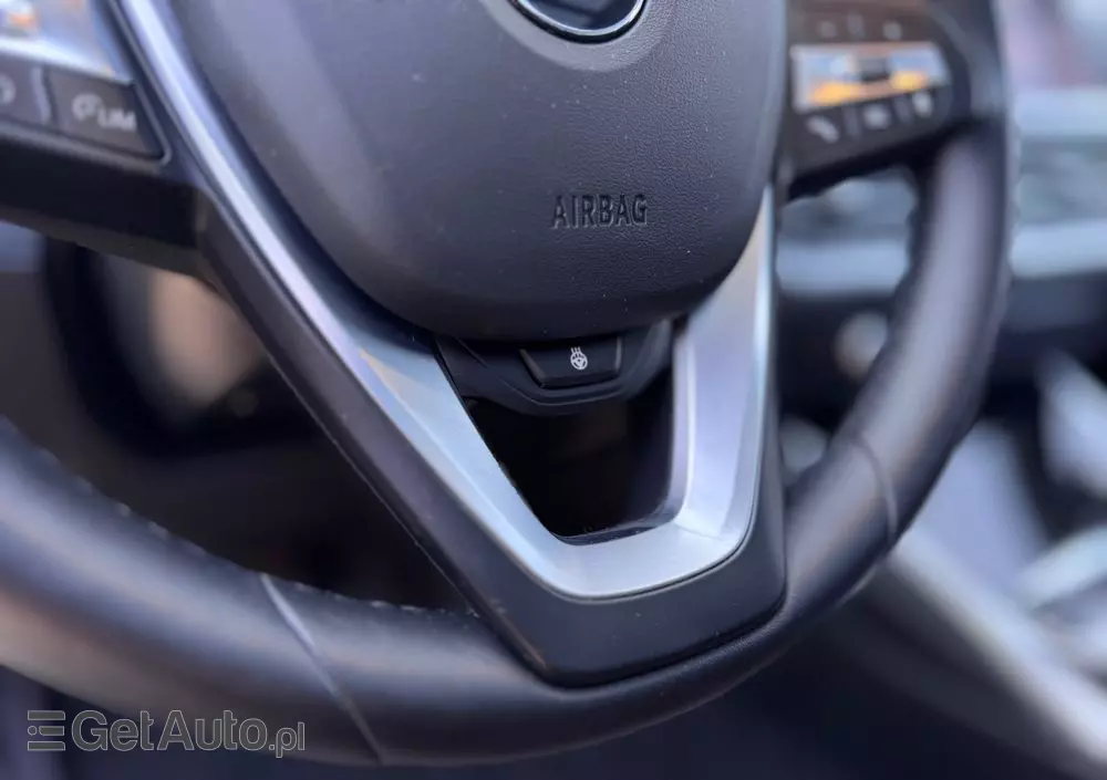 BMW Seria 3 320d xDrive Sport Line Shadow