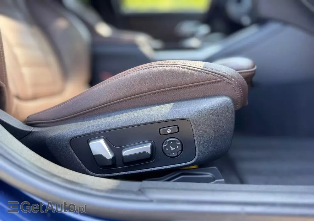 BMW Seria 3 320d xDrive Sport Line Shadow