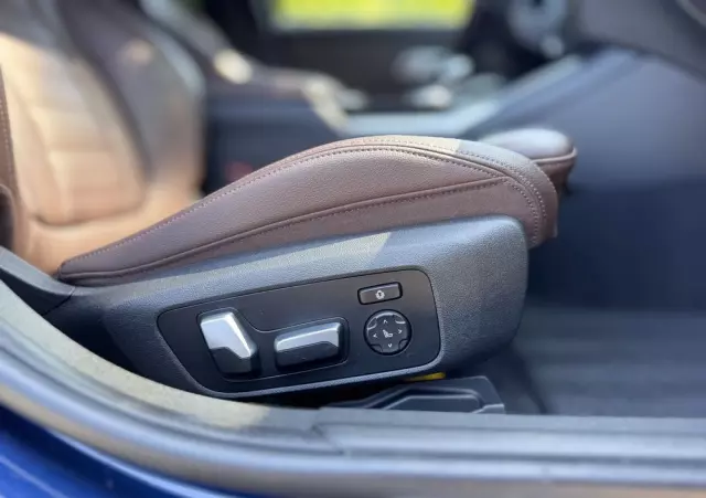 BMW Seria 3 320d xDrive Sport Line Shadow