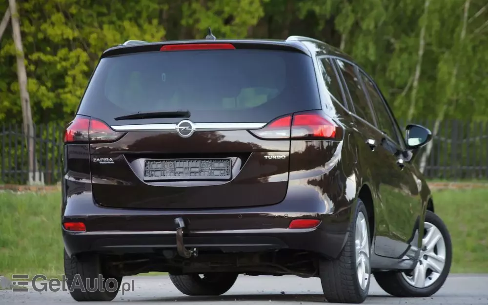 OPEL Zafira 1.4 T Cosmo