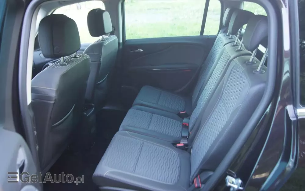 OPEL Zafira 1.4 T Cosmo