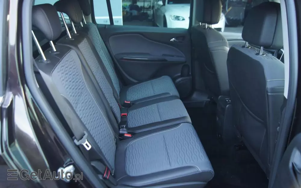 OPEL Zafira 1.4 T Cosmo