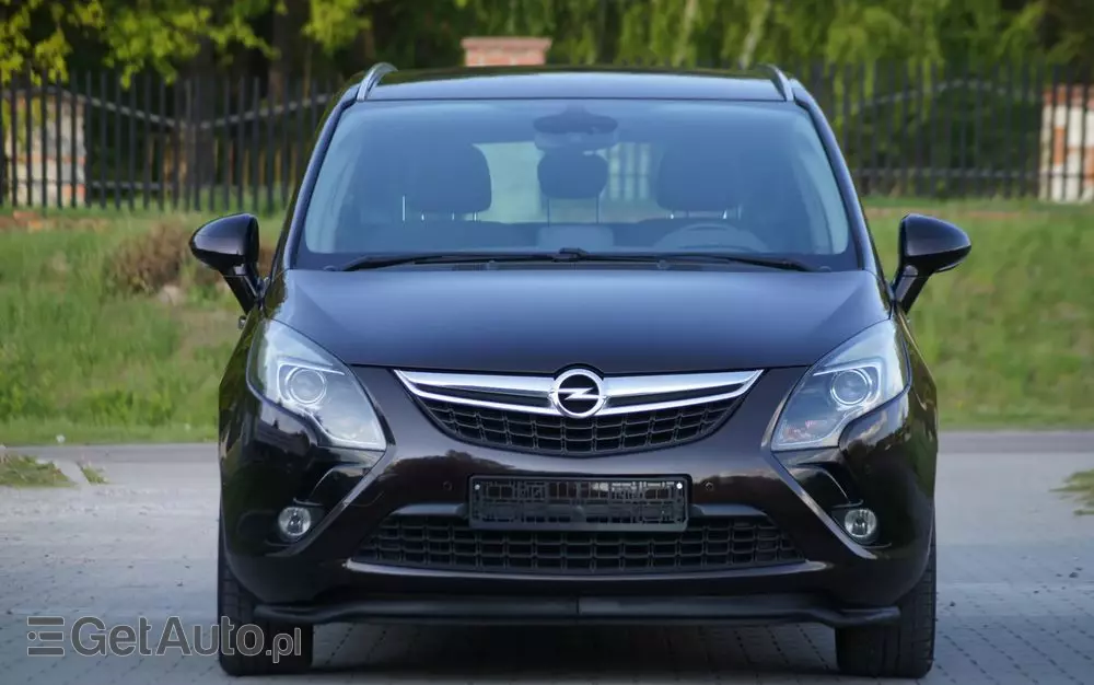OPEL Zafira 1.4 T Cosmo