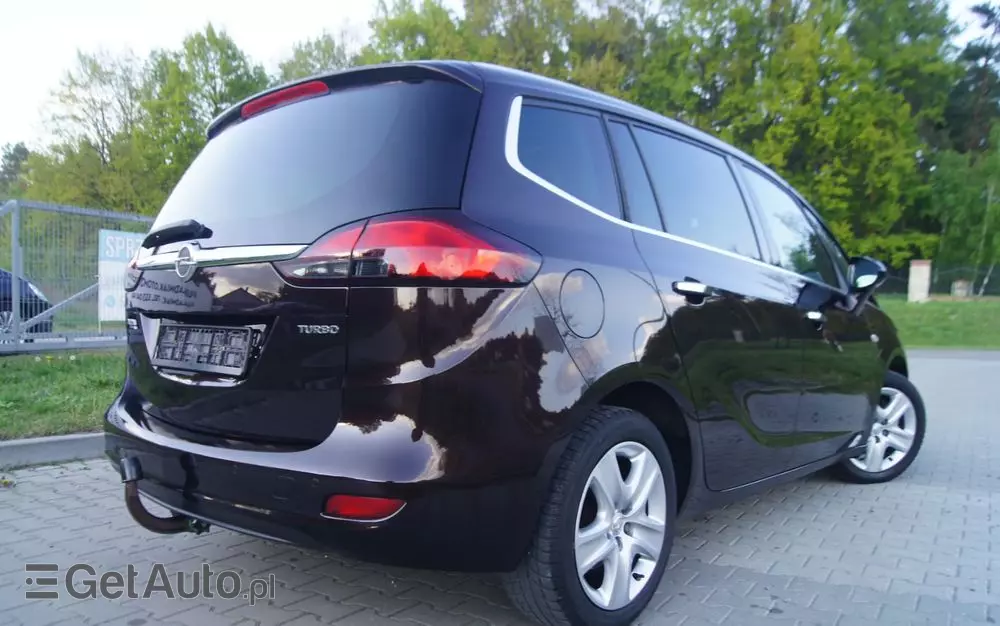 OPEL Zafira 1.4 T Cosmo