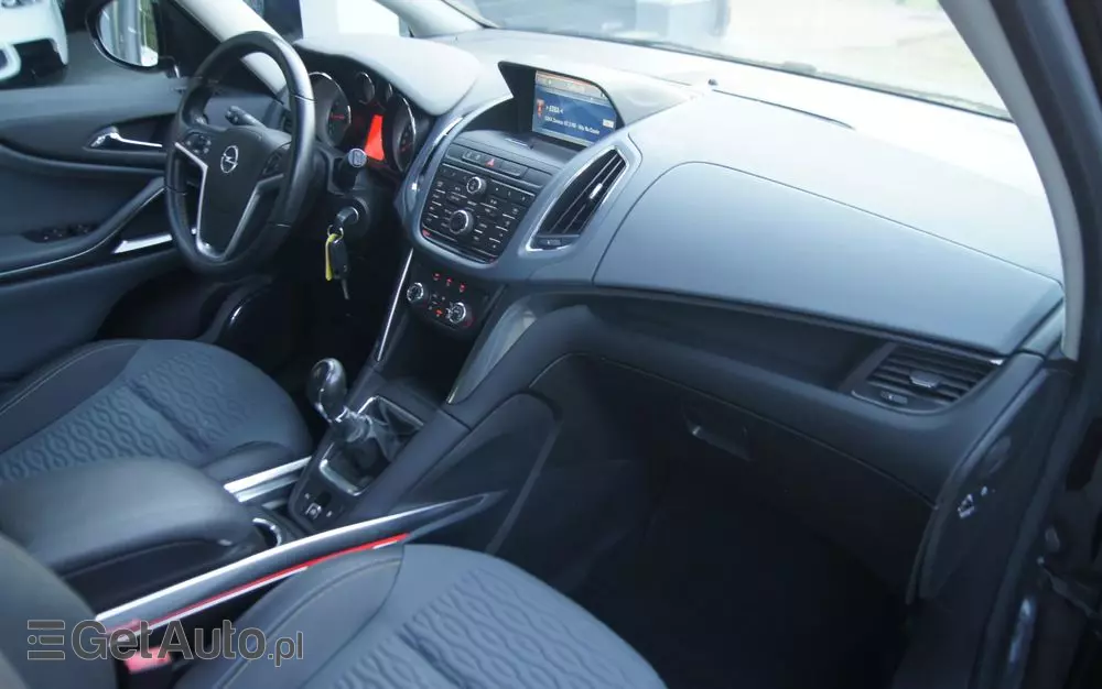 OPEL Zafira 1.4 T Cosmo