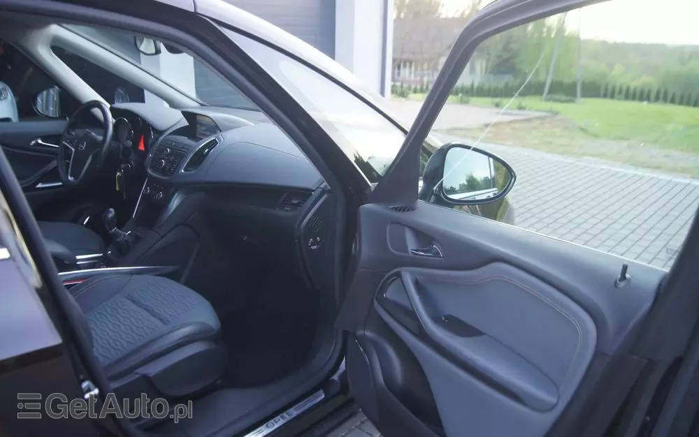 OPEL Zafira 1.4 T Cosmo