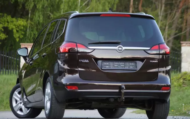OPEL Zafira 1.4 T Cosmo
