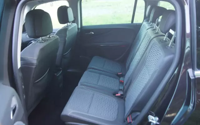 OPEL Zafira 1.4 T Cosmo