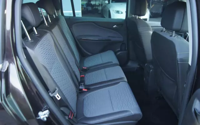 OPEL Zafira 1.4 T Cosmo