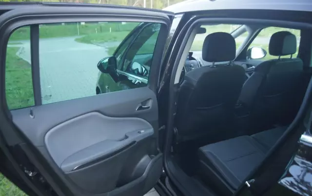 OPEL Zafira 1.4 T Cosmo