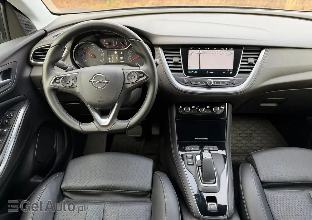 OPEL Grandland X Plug-in-Hybrid4 1.6 DI Start/Stop Ultimate