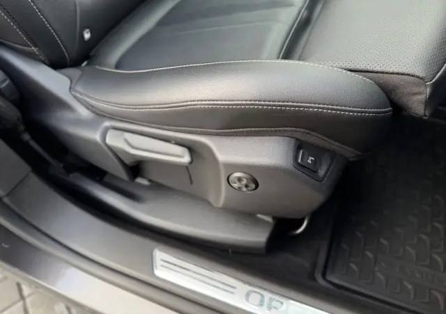 OPEL Grandland X Plug-in-Hybrid4 1.6 DI Start/Stop Ultimate