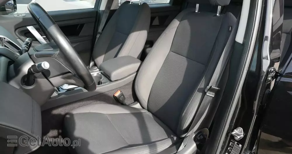 LAND ROVER Discovery Sport D165