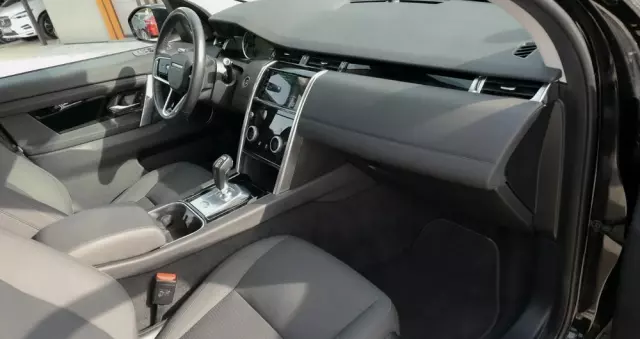 LAND ROVER Discovery Sport D165