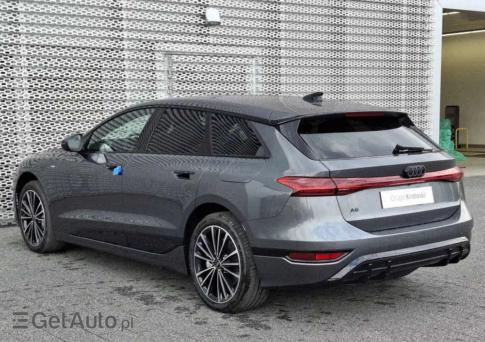 AUDI A6 Sportback e-tron 