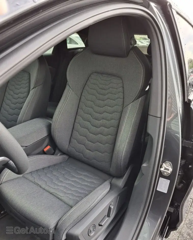 AUDI A6 Sportback e-tron 