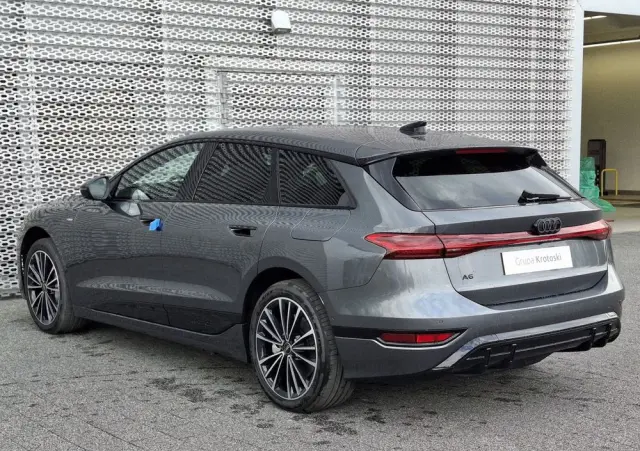 AUDI A6 Sportback e-tron 