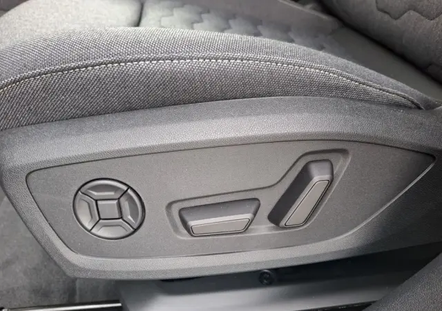 AUDI A6 Sportback e-tron 