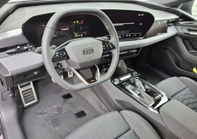 AUDI A6 Sportback e-tron 