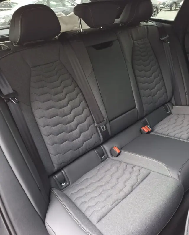 AUDI A6 Sportback e-tron 