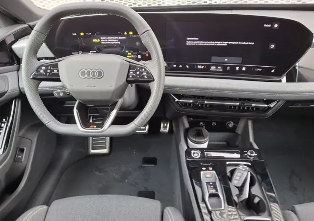 AUDI A6 Sportback e-tron 