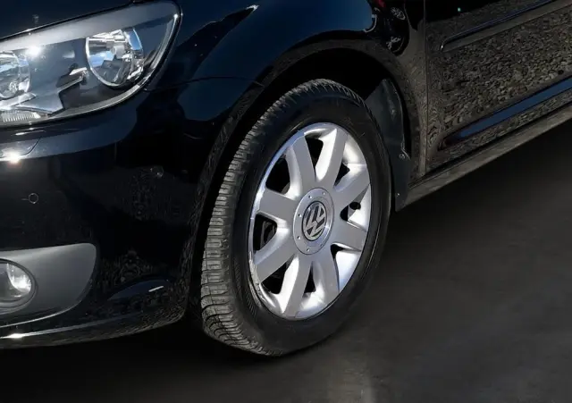 VOLKSWAGEN Touran 1.2 TSI BlueMotion Technology Highline