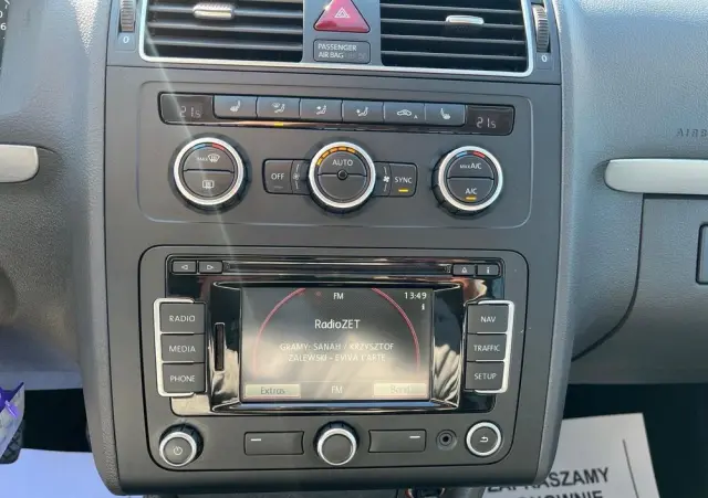 VOLKSWAGEN Touran 1.2 TSI BlueMotion Technology Highline