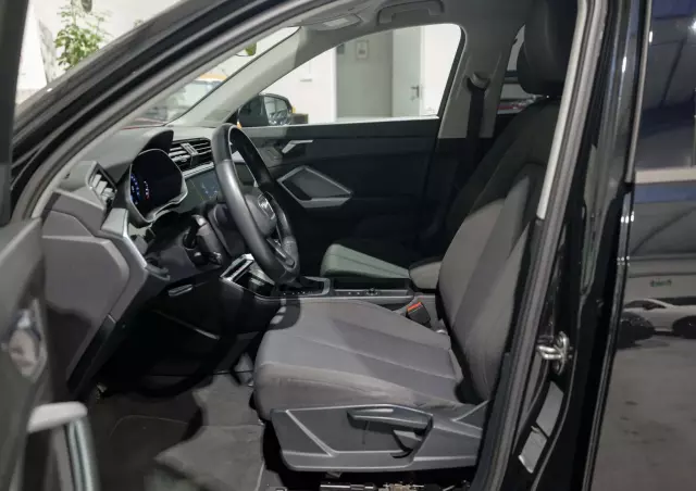 AUDI Q3 35 TDI Advanced S tronic