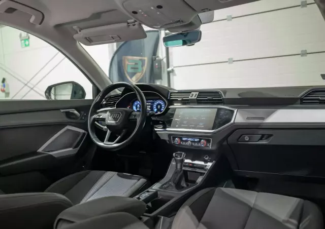 AUDI Q3 35 TDI Advanced S tronic