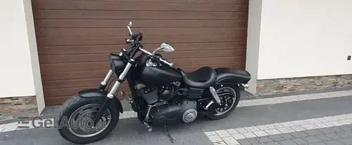 HARLEY-DAVIDSON Fat Bob 