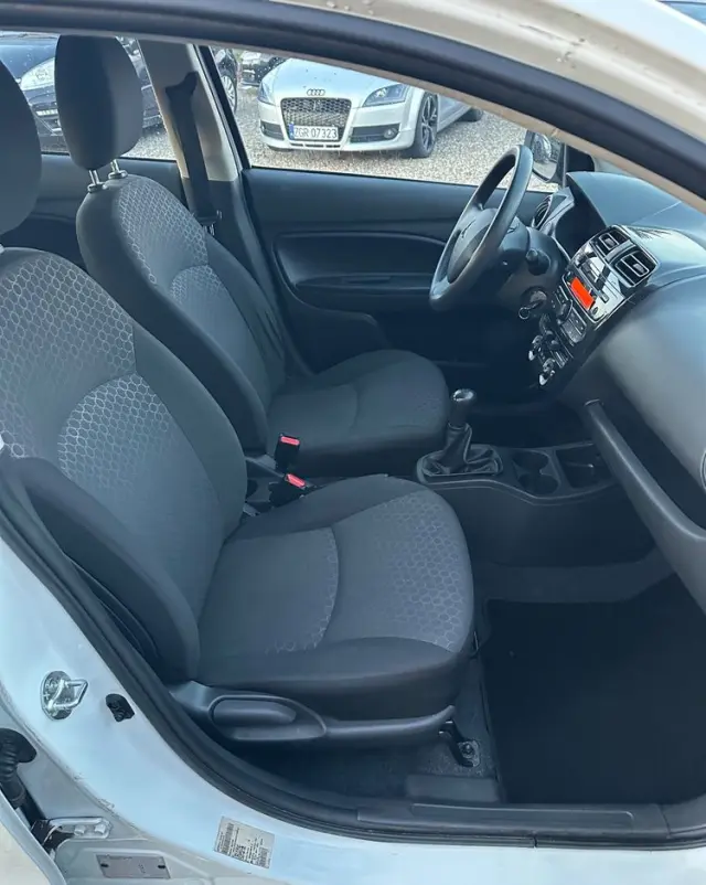 MITSUBISHI Space Star 1.0