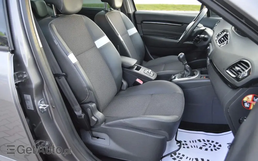 RENAULT Scenic 1.2 TCe Energy Limited EU6