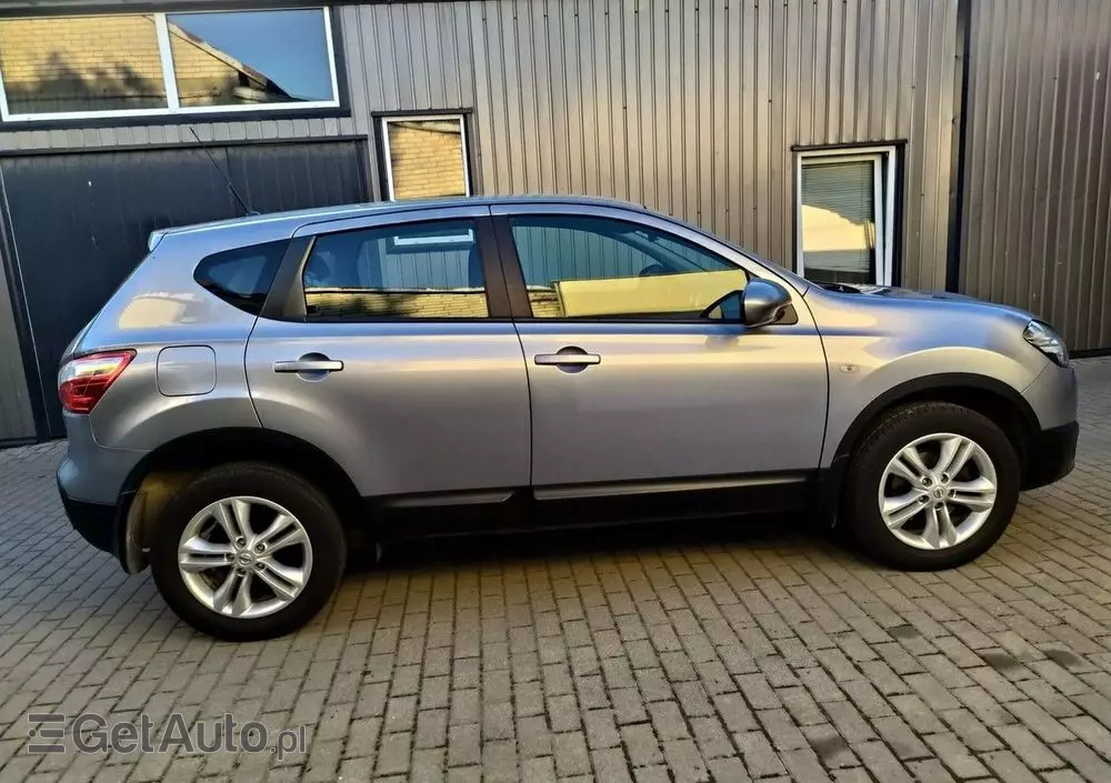 NISSAN Qashqai 1.6 Acenta
