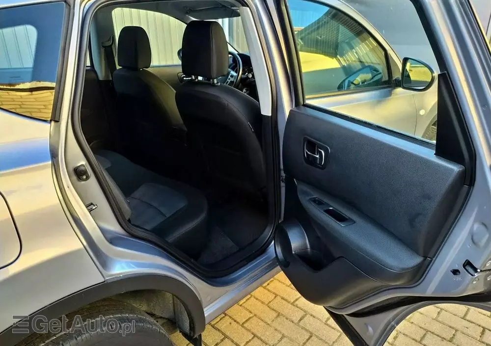 NISSAN Qashqai 1.6 Acenta