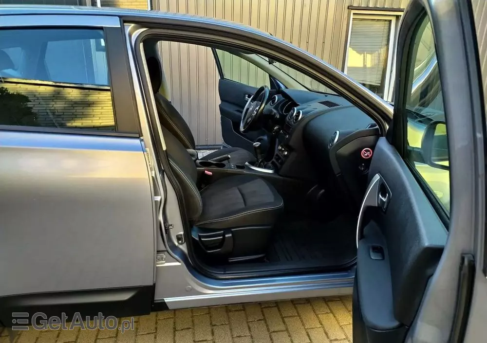 NISSAN Qashqai 1.6 Acenta