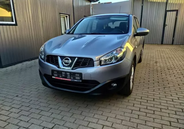 NISSAN Qashqai 1.6 Acenta