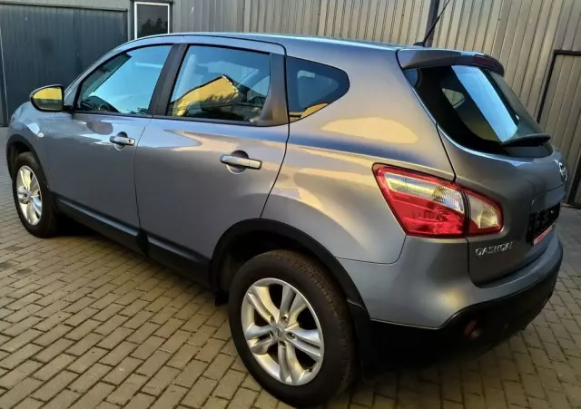 NISSAN Qashqai 1.6 Acenta