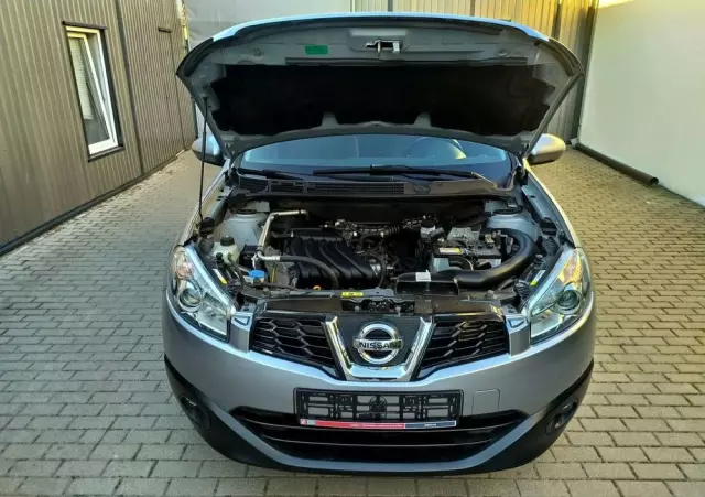 NISSAN Qashqai 1.6 Acenta