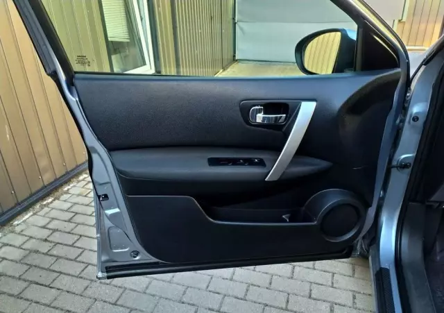 NISSAN Qashqai 1.6 Acenta