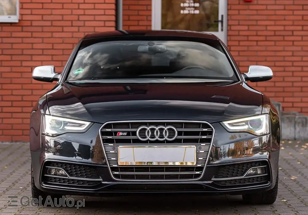 AUDI S5 Limousine 