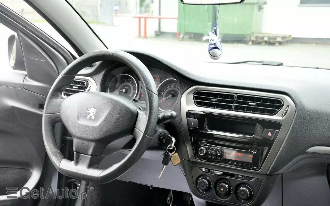 PEUGEOT 301 