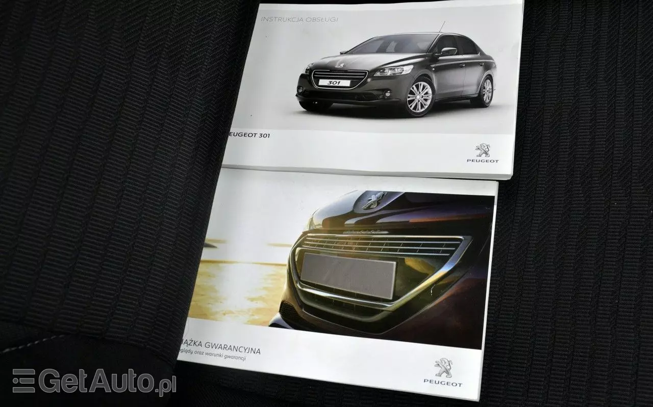 PEUGEOT 301 