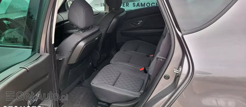 RENAULT Scenic BLUE dCi 120 LIMITED