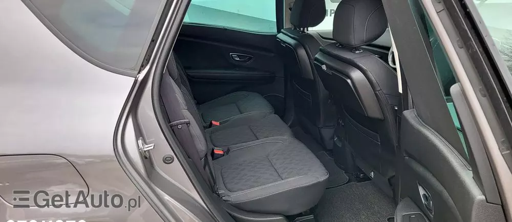 RENAULT Scenic BLUE dCi 120 LIMITED
