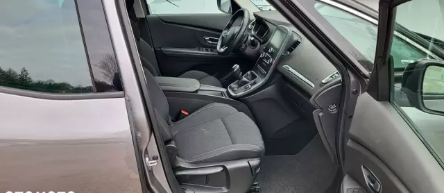 RENAULT Scenic BLUE dCi 120 LIMITED