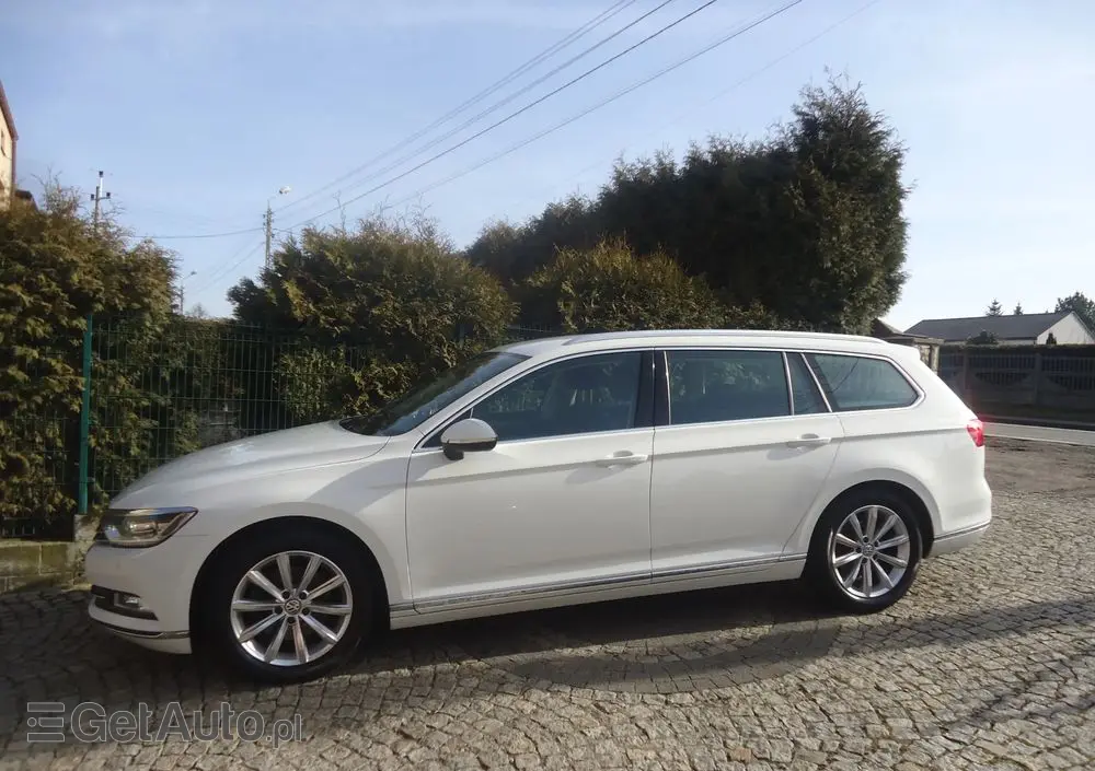 VOLKSWAGEN Passat 1.5 TSI EVO Highline DSG