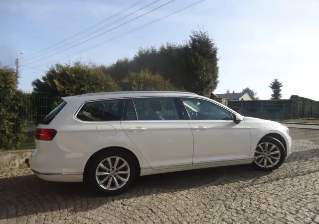 VOLKSWAGEN Passat 1.5 TSI EVO Highline DSG