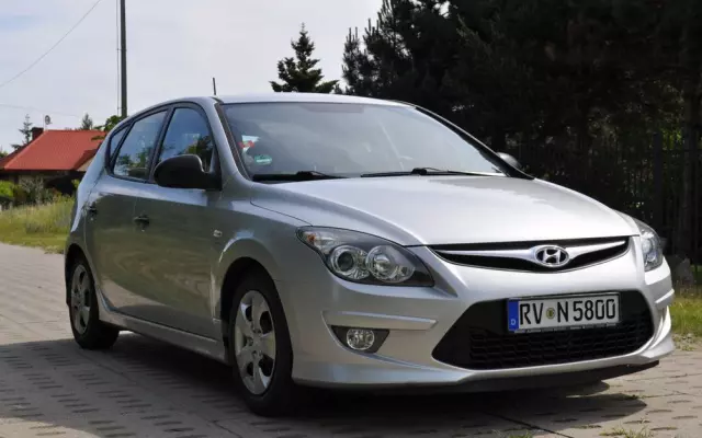 HYUNDAI I30 