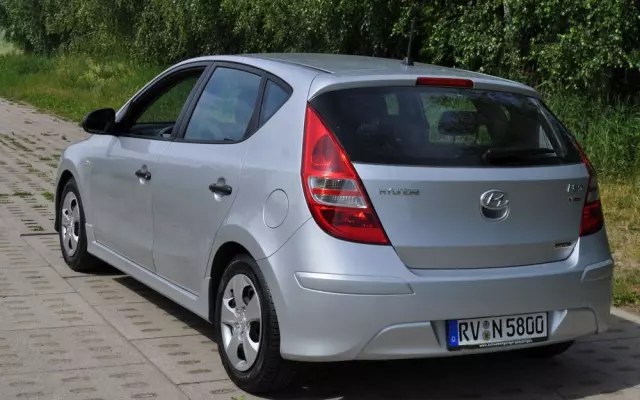 HYUNDAI I30 