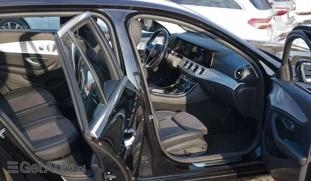 MERCEDES-BENZ Klasa E 